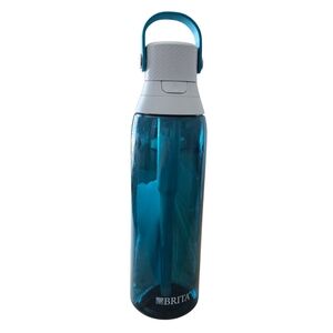 Brita 26oz Sea Glass Premium Leak Proof Filtered Water Bottle With Straw NWT